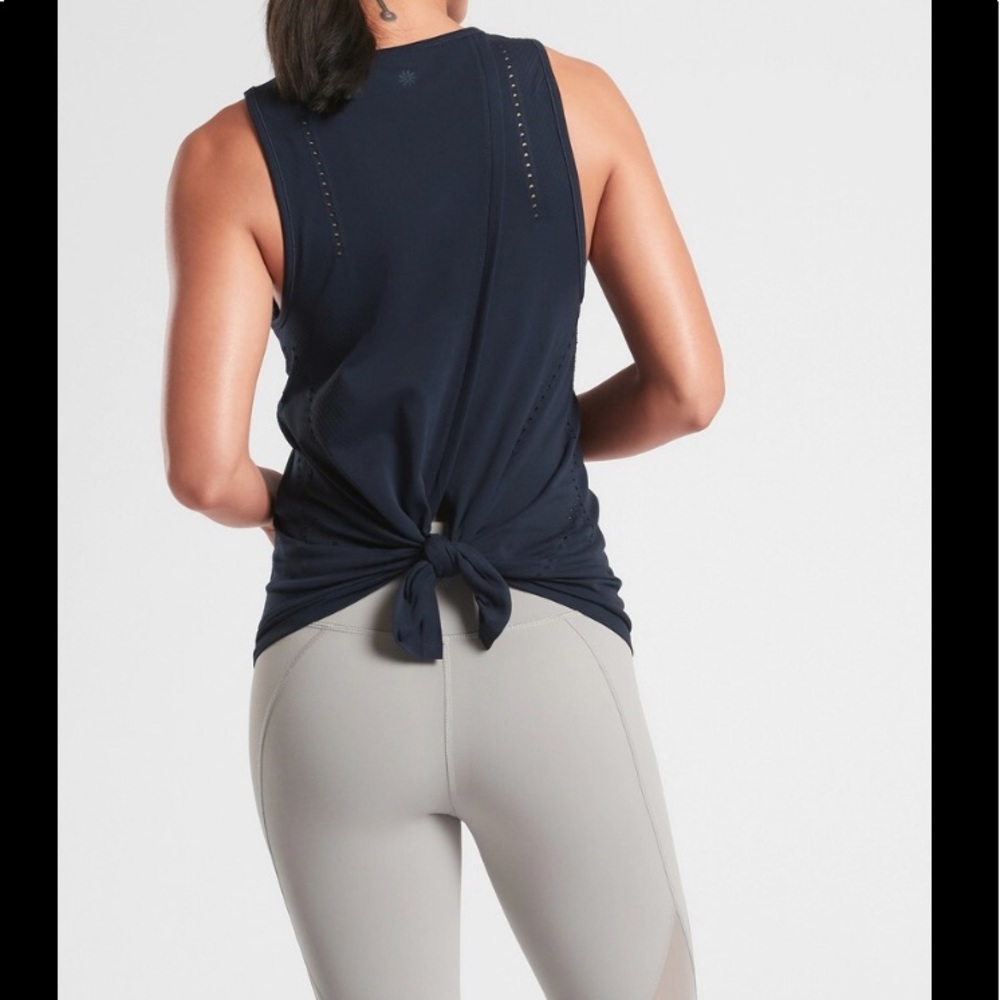 Athleta Foothill Tank sm